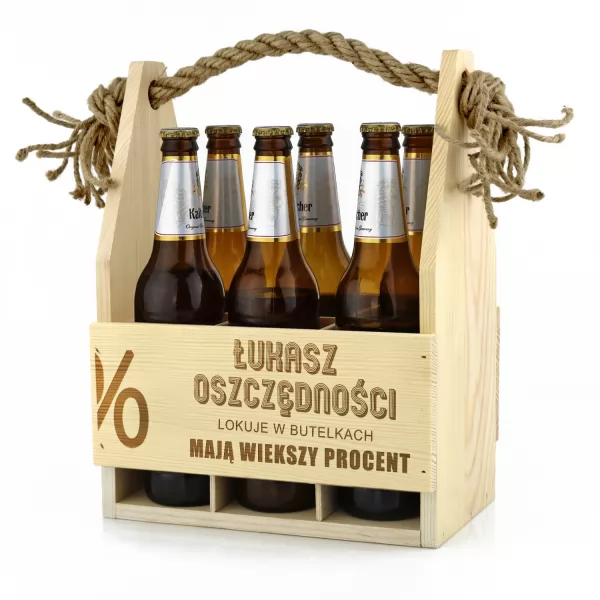 Drewniane nosidło na piwo z grawerem dedykacji na prezent
